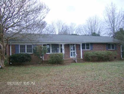 208 Skyland Drive