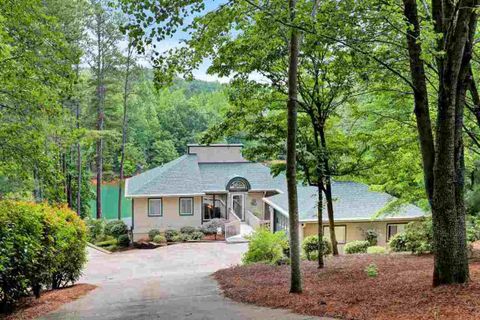 304 Hillandale Road