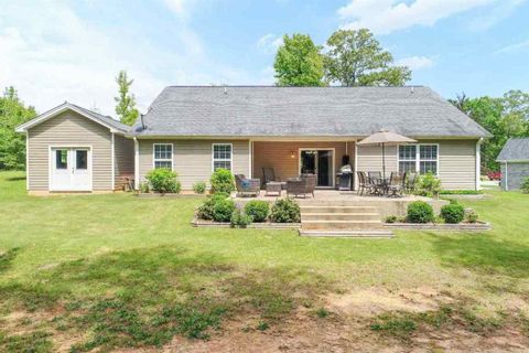Previously sold for $315,000