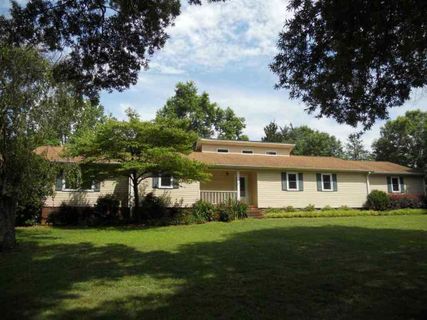 112 Robinwood Lane
