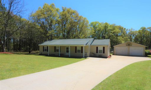 303 Pritchards Drive