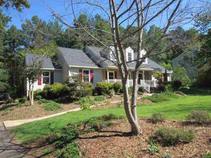 1524 Enterprise Lane Near Lake Keowee Marina