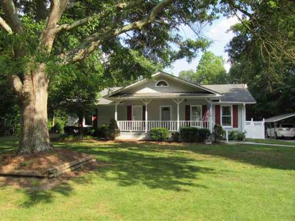 225 Longview Drive