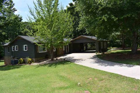 309 Meadow Drive