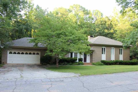 107 Ashley Road