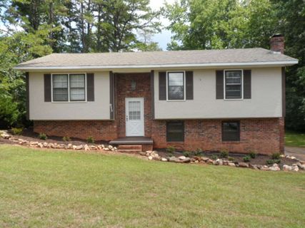 915 Fairfield Drive sold home in Woodburn, Seneca, SC