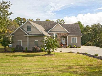 515 Serria Way