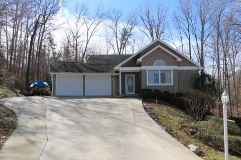 Previously sold for $220,000