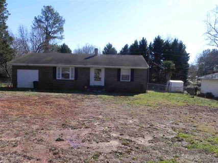 606 Ashwood Drive sold home in Laurel Hills, Anderson, SC