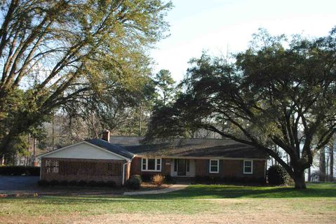 104 Nottingham Way Lake Hartwell Waterfront