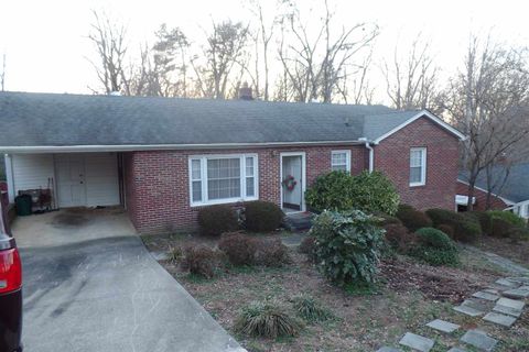 1 Tanglewood Drive