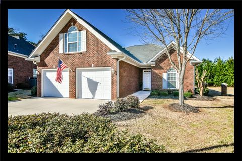 151 Camelot Drive sold home in The Crossing, Seneca, SC
