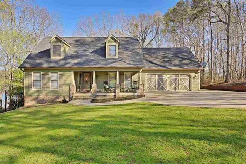 404 Paradise Circle