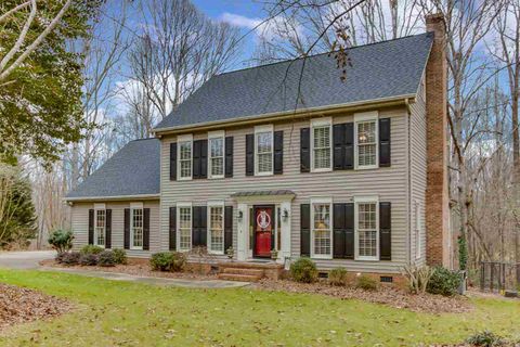 302 Shadow Oaks Drive