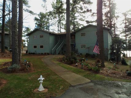 4C Hartwell Villas