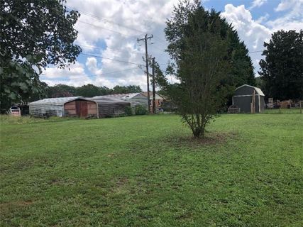 254 E Lakeshore Drive sold home in Northeast Shores, Fair Play, SC