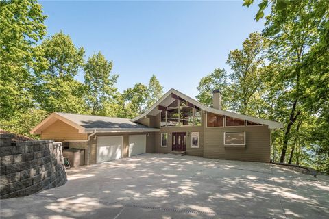 213 Riverlake Road