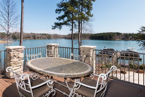 Previously sold for $535,000