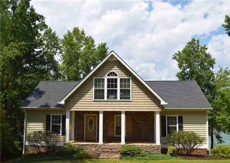 907 Point Place sold home in Cherokee Lake, Tamassee, SC