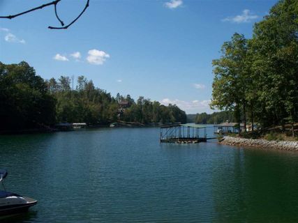 118 Holly Hill