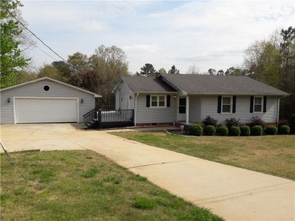 358 Lawrence Bridge Rd Road