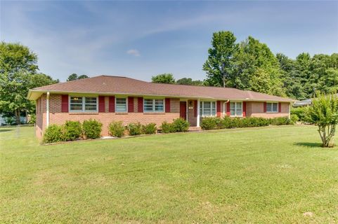 106 Pine Forest Drive