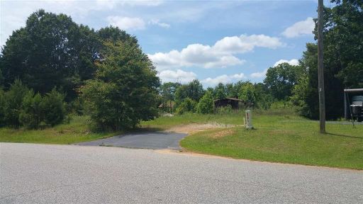 122 Green Valley Circle