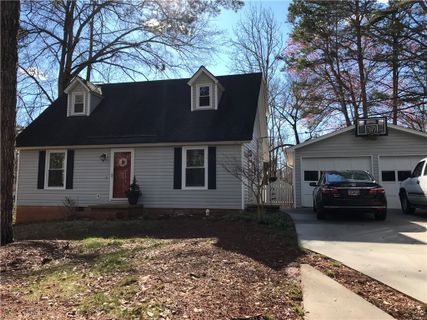 140 Evergreen Drive sold home in Spring Forest, Central, SC
