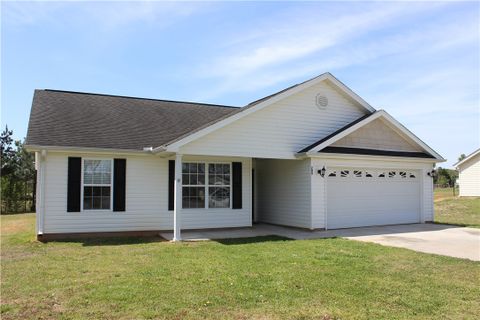 208 Turkey Trot Road sold home in Wild Turkey Estates, Williamston, SC