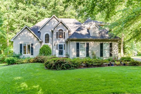 102 Galax Court