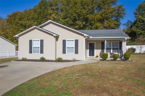 214 Ashwood Lane