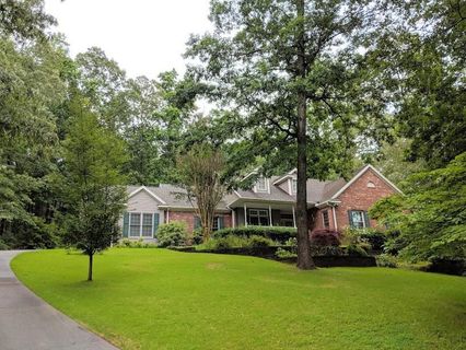1819 Yorktown Drive