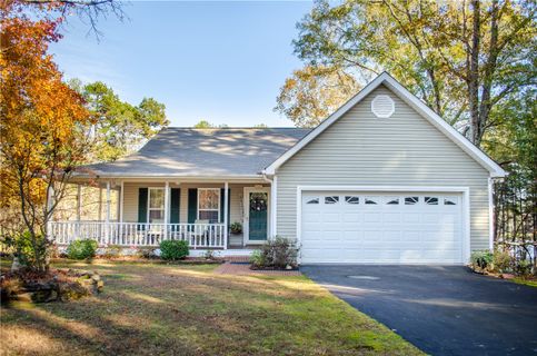 272 Hunters Trail sold home in Hunters Run, Walhalla, SC