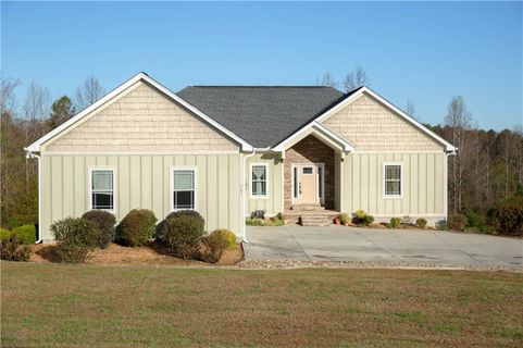 721 Hidden Falls Drive