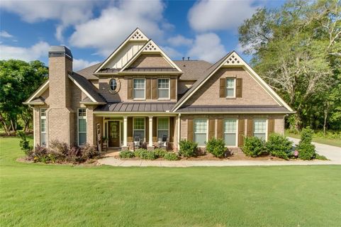109 Vining Crossing
