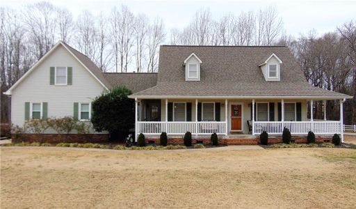 102 Walden Lane