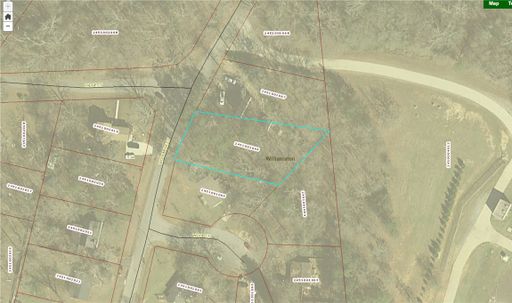 5 Woodmere Court