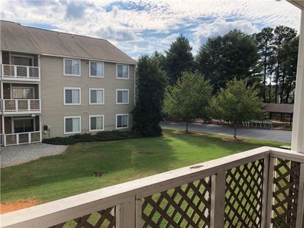 220 Elm Street 524