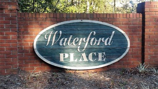 00 Waterfront Drive sold home in Waterford Place, Williamston, SC