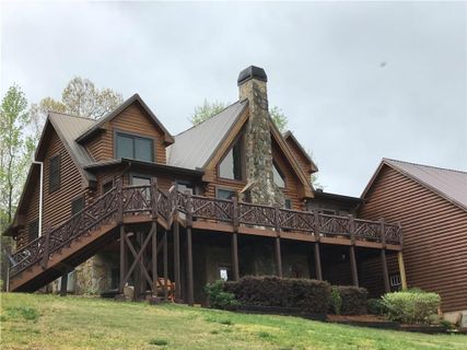 105 Woodmere Court pickens