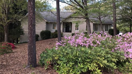 1007 Harpers Way