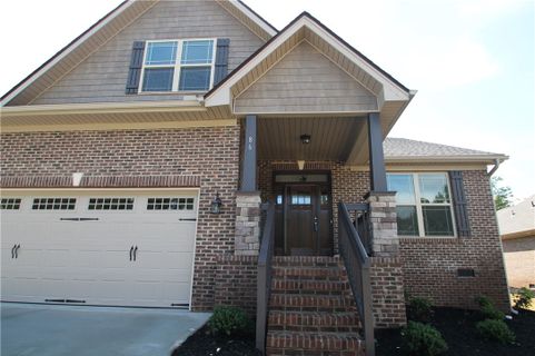 86 Angus Run sold home in Cliffabee Leas, Seneca, SC
