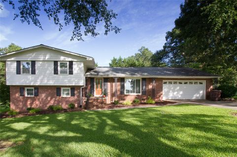 827 Warley Circle