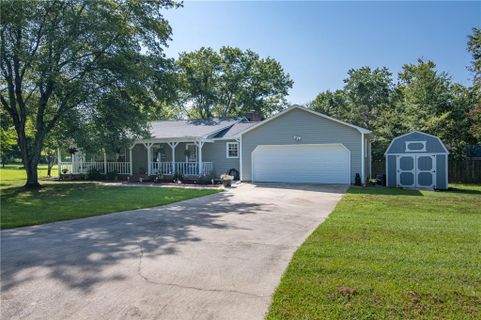 4 Lenhardt Court sold home in White Oak Hills, Greenville, SC