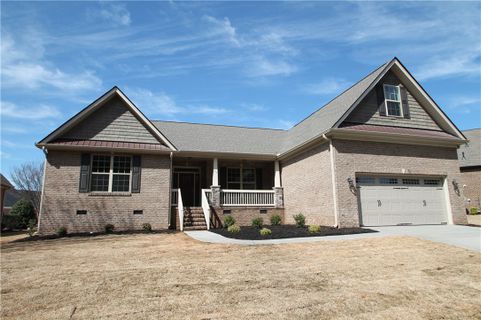 48 Angus Run sold home in Cliffabee Leas, Seneca, SC