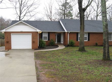 2420 Annandale Drive