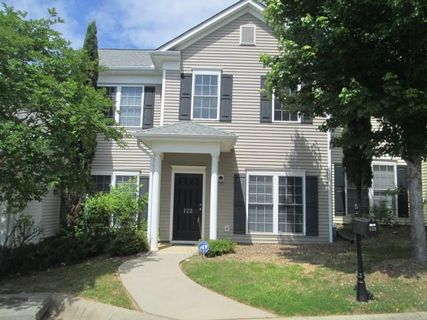 122 Heritage Place Drive
