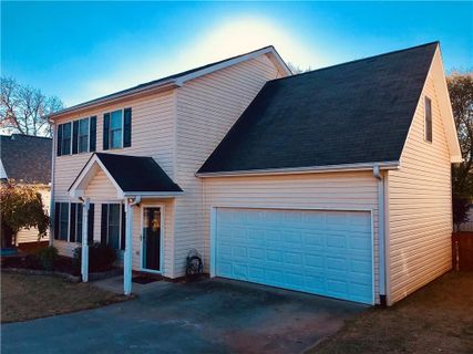 110 Elliott Circle