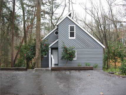 211 Harbor Drive