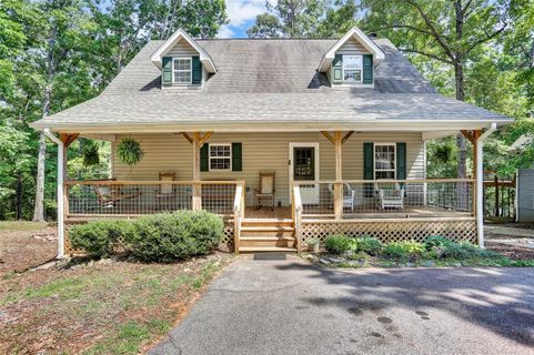 Previously sold for $266,500